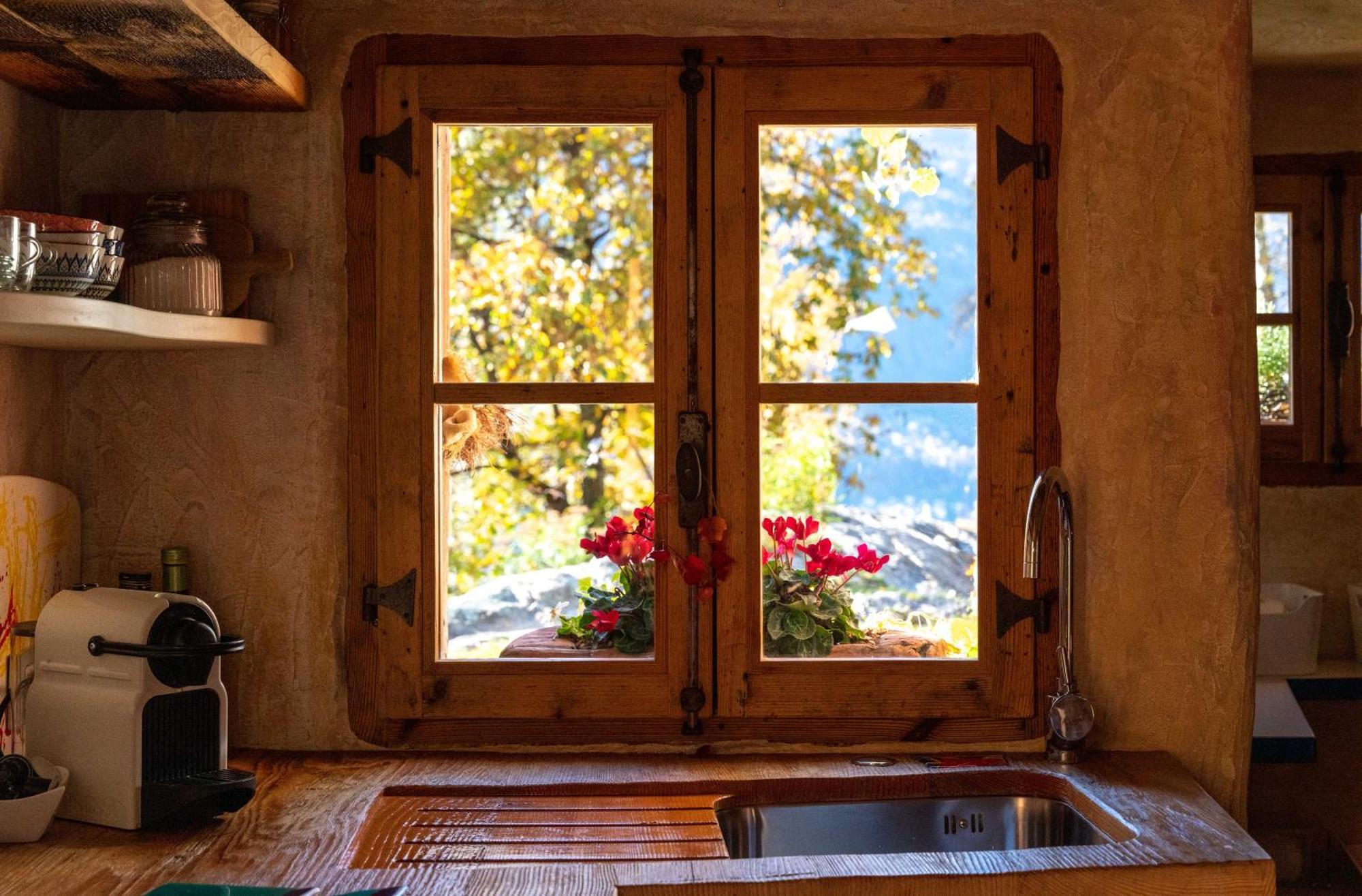 Resalbert Chalet Chiavenna Eksteriør billede